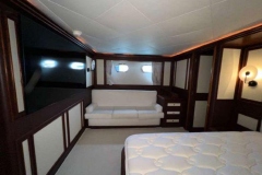 Custom-Line-Nav-27-MY-My-Eraah-11