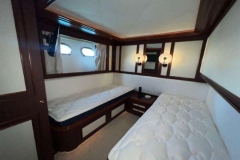 Custom-Line-Nav-27-MY-My-Eraah-16