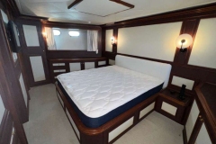 Custom-Line-Nav-27-MY-My-Eraah-18