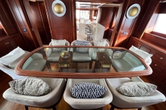 Custom-Line-Nav-27-MY-My-Eraah-21